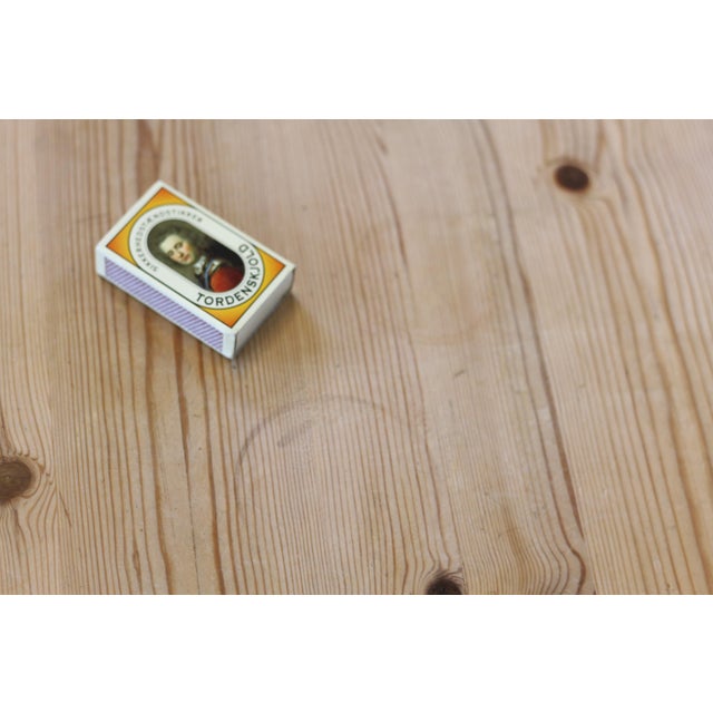 Vintage Round Extendable Pinewood Dinning Table from Dyrlund, 1980s For Sale - Image 8 of 18