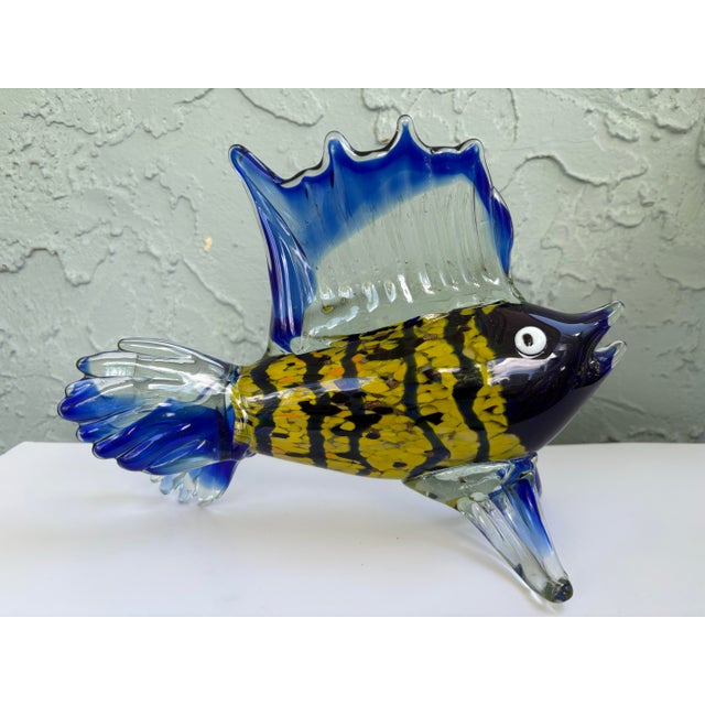 Contemporary Late 20th Century Handblown Art Glass Tropical Fish Sculpture With Gold Aventurine Inclusions, Cobalt Blue & Yellow For Sale - Image 3 of 10