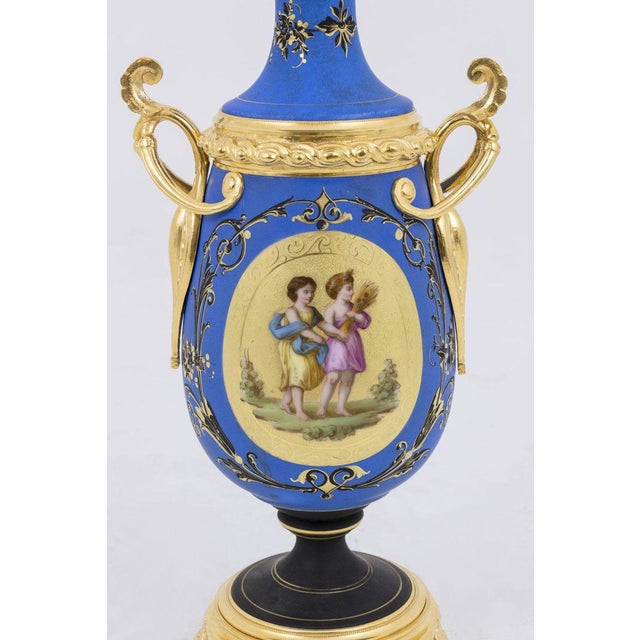 Metal Napoléon Iii Neoclassical Style Porcelain Table Lamps, Set of 2 For Sale - Image 7 of 13