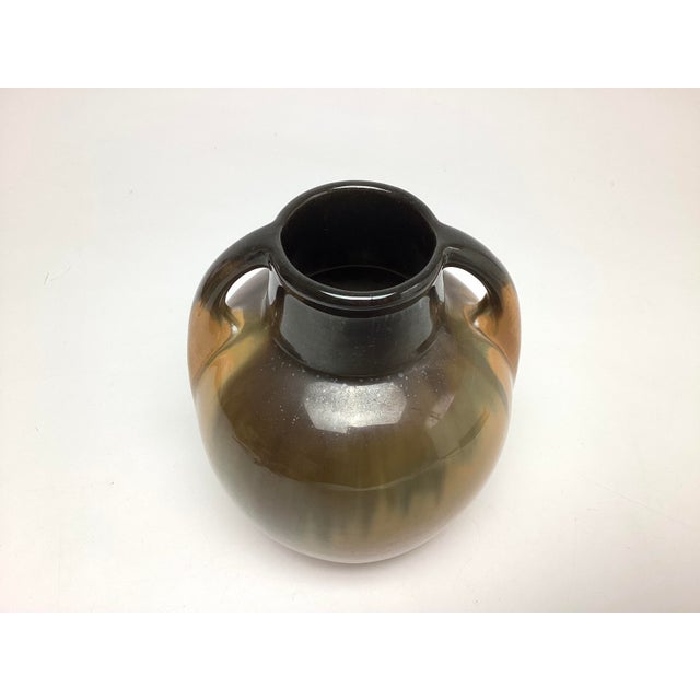 Fulper Pottery Arts and Crafts Butterscotch Flambé Double Handled Vase 7 1/2” Tall For Sale - Image 4 of 5