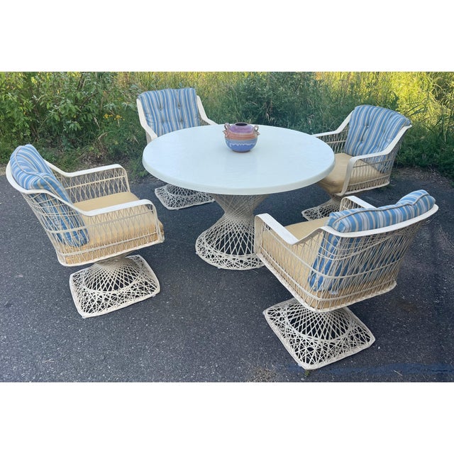 Blue Spun Fiberglass 5 Pieces Round Dining Table 4 Chair Russel Woodard Outdoor Set For Sale - Image 8 of 14