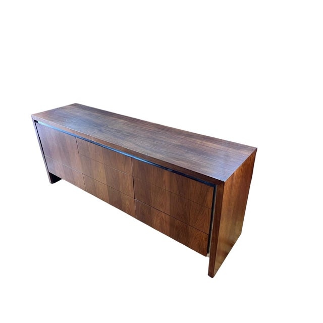 Mid-Century Modern 1970s Dillingham Walnut Lowboy Dresser For Sale - Image 3 of 11