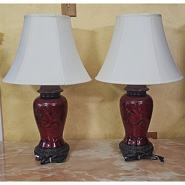 Chinoiserie Vintage Sang De Boeuf Red Chinoiserie Ginger Jar Table Lamps - Pair For Sale - Image 3 of 18