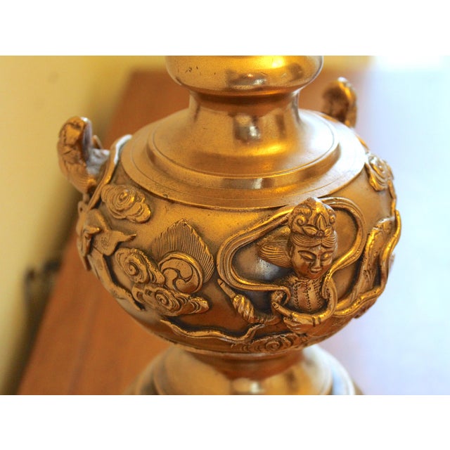 Vintage Asian Figural Brass Table Lamp With Milk Glass Globe Shade – Hollywood Regency Chinoiserie Lighting For Sale - Image 12 of 16