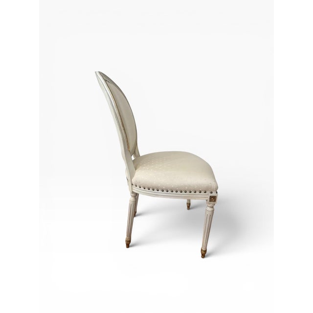 Vintage French Louis XVI Style Carved Wood Side Chair With Original Painted Finish For Sale - Image 4 of 12