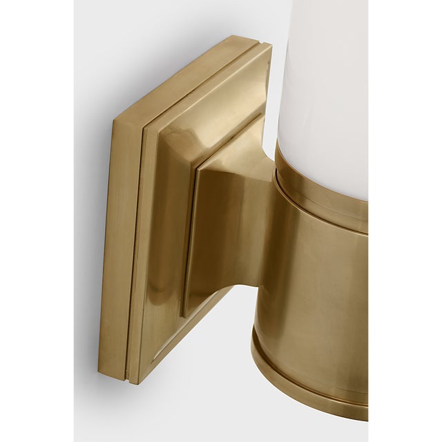 Traditional Chapman & Myers for Visual Comfort Signature Halford 14" Bath Sconce in Antique-Burnished Brass with White Glass For Sale - Image 3 of 7