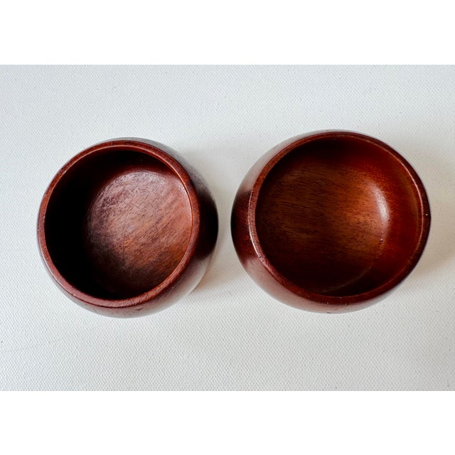Vintage Caribcraft Mahogany Apple Snack Plates and Cups, Set of 13 For Sale - Image 11 of 15