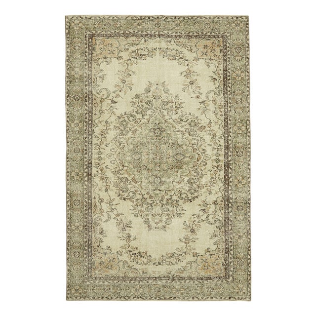 Vintage Turkish Hand-Knotted Rug For Sale