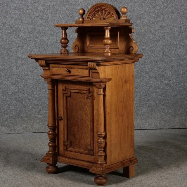 Antique Bedside Table in Oak, 1880 For Sale - Image 17 of 18