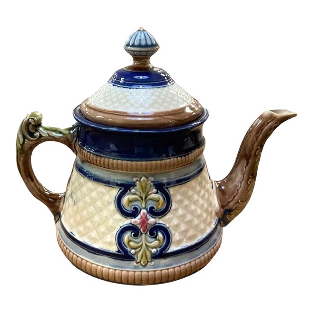 Late 19th Century Majolica Teapot For Sale