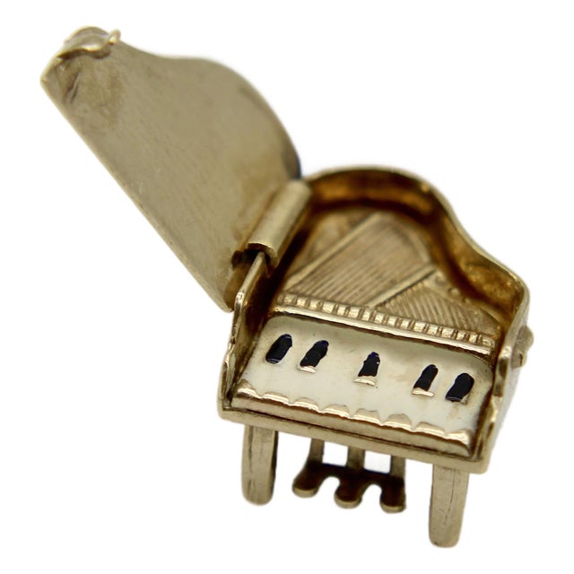 Vintage 14k Gold Tiny Grand Piano Charm or Pendant For Sale