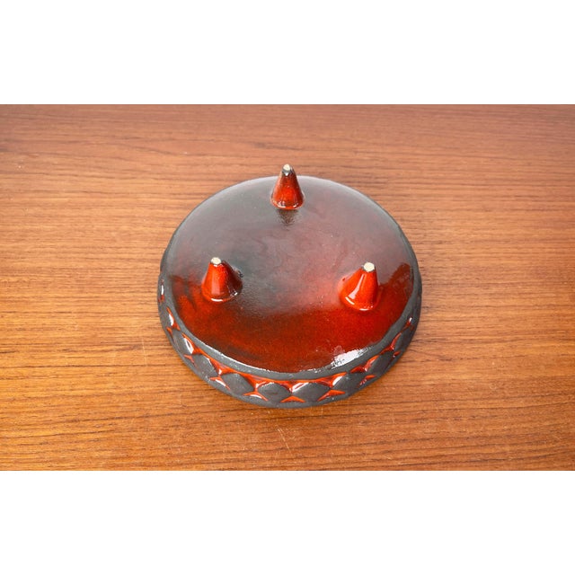 Mid-Century Modern Danish Studio Pottery Orange Tripod Bowl from Frank Keramik, 1960s For Sale - Image 10 of 12