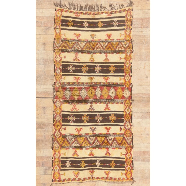 Vintage Taznakht Glaoui Moroccan Rug, 04'02 X 09'02 For Sale - Image 10 of 10
