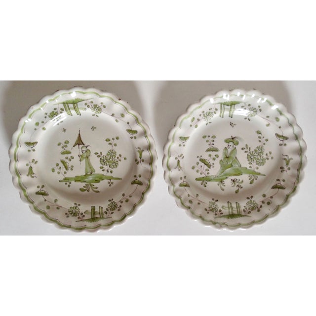 19th-Century French Moustiers Chinoiserie Figural Plates, a Pair For Sale - Image 9 of 11