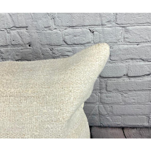 Turkish 20 x 20 Hemp Pillow Turkish Cushion Natural Grayish White Pillow Cushion Cover For Sale - Image 3 of 4