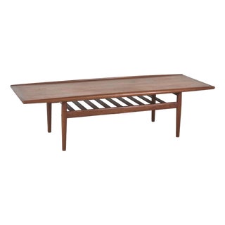 1960s Teak Surfboard Coffee Table Attributed to Grete Jalk for Glostrup Møbelfabrik For Sale