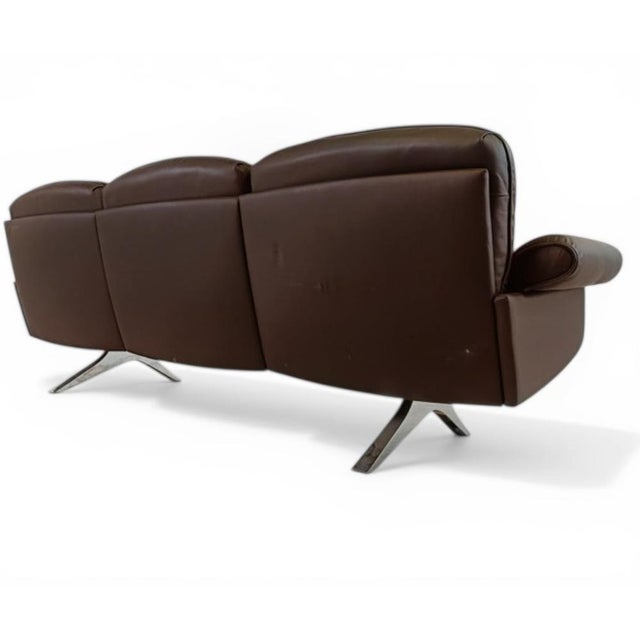 DS-31 3-Seater Sofa in Brown Leather on Cantilever Legs from de Sede, Switzerland, 1970s For Sale - Image 4 of 9