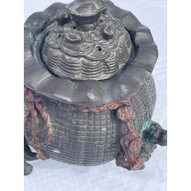 Mid 19th Century Bronze Incense Burner Money Bag Supported by 3 Men For Sale - Image 9 of 13