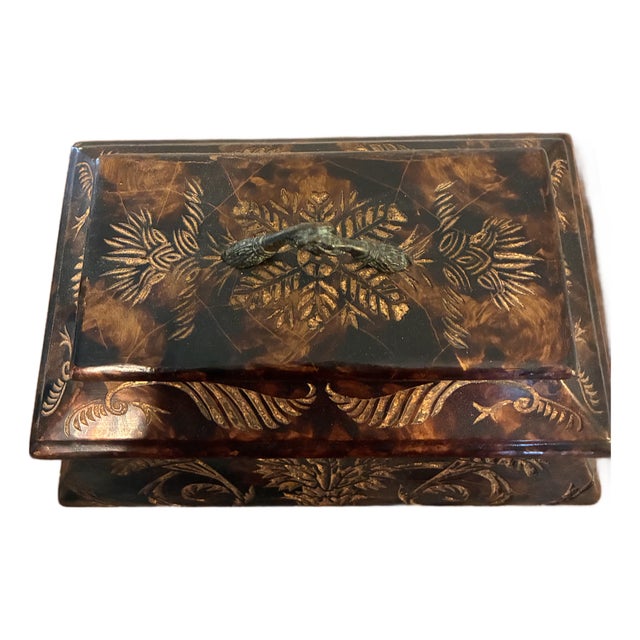 Vintage Maitland-Smith Style Chinoiserie Wood Bomb Lidded Box For Sale