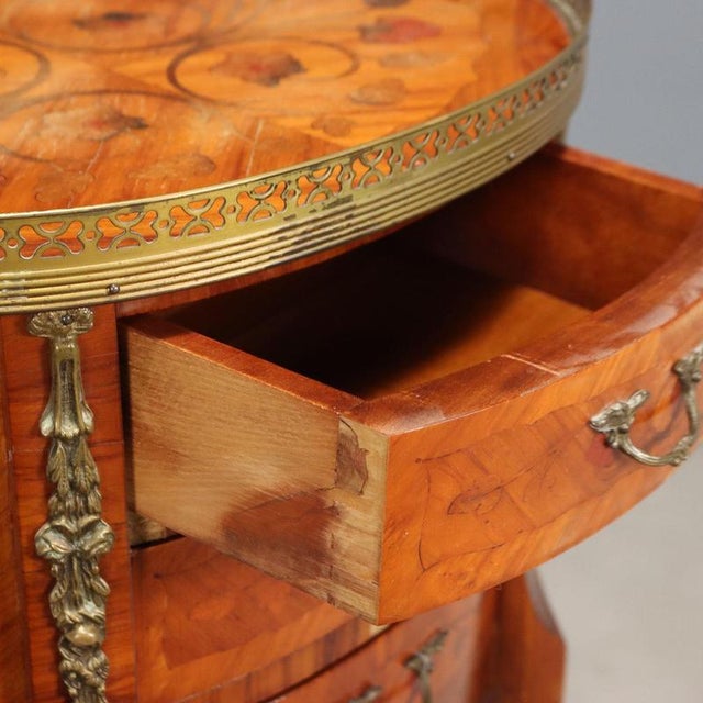 Napoleon III Oval Nightstands, Set of 2 For Sale - Image 5 of 11
