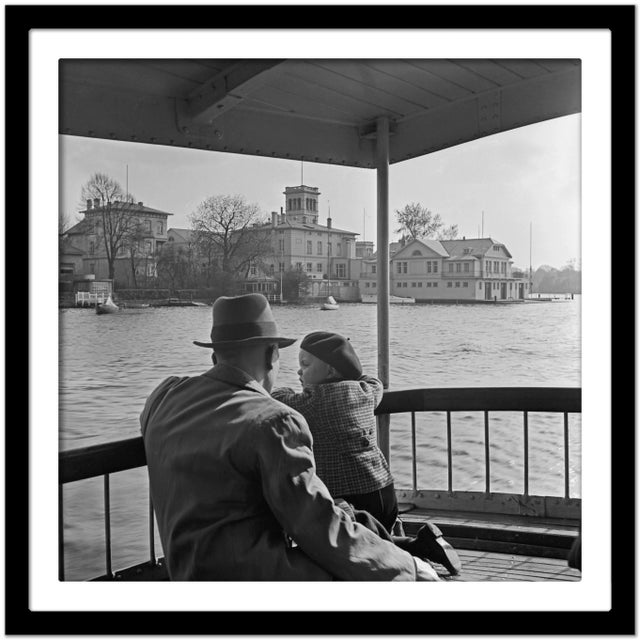 Man, Child Passing Ferry House Hamburg Uhlenhorst, Germany 1938, Printed 2021 For Sale - Image 4 of 5