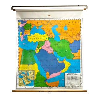 Vintage Nystrom Middle East Roll-Up School Wall Map 1ag81 For Sale