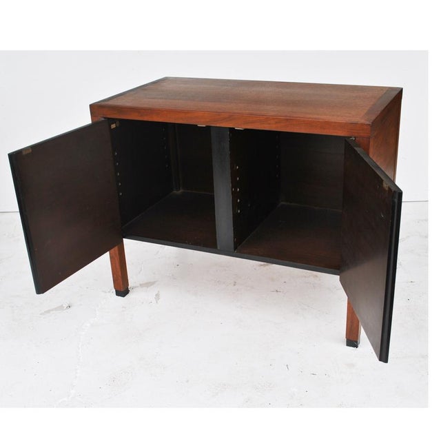 Paul McCobb Vintage Midcentury Walnut Cabinet by Directional and Paul McCobb For Sale - Image 4 of 8