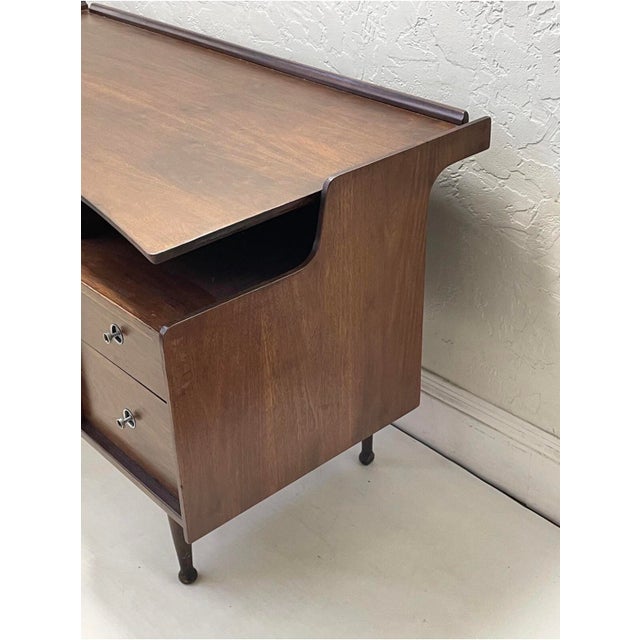 Brown 1960s Mid Century Modern Mainline Hooker Walnut Double Pedestal Floating Top Desk For Sale - Image 8 of 12