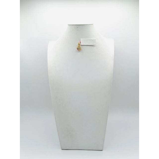 Gia 1 Carat Each Heart Diamond Bezel Pendant Necklace in 18k Yellow Gold For Sale - Image 4 of 6