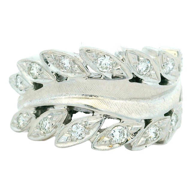 Vintage 14k White Gold Diamond Laurel Leaf Bypass Ring – 0.80 Carat, Size 7 For Sale