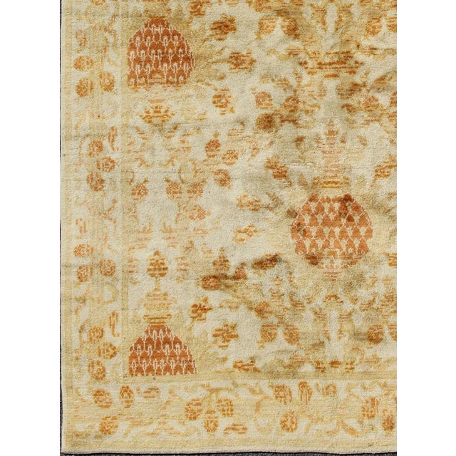 Antique Spanish European Carpet with Pineapple Design. Keivan Woven Arts / rug /D-0506, country of origin / type: Spain /...