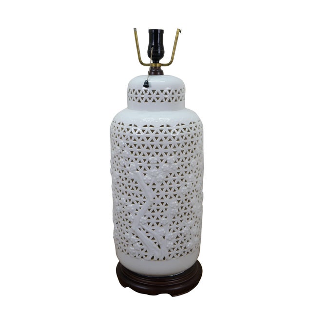 Pair of mid 20th century blanc de chine table lamps by Kabuki Fine China of Nagoya, Japan. Cylindrical jar shaped bodies...