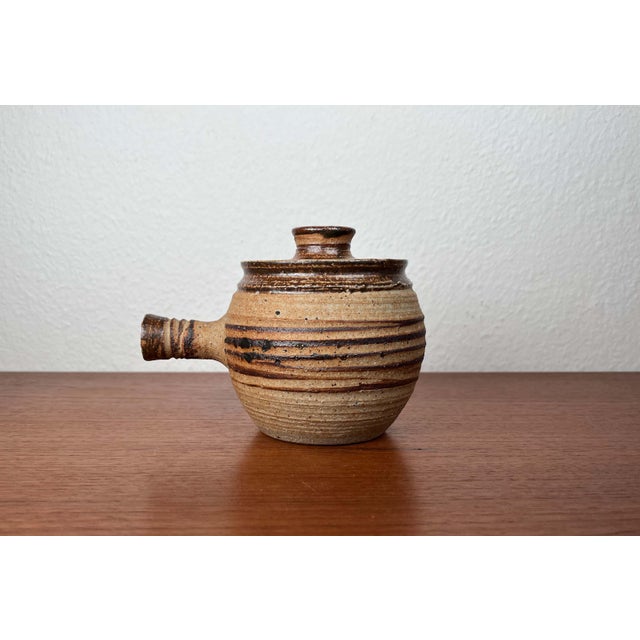 Mid-Century Modern Danish Studio Pottery Bowl with Handle and Lid by Tue Poulsen for Tue Keramik, 1960s For Sale - Image 9 of 18