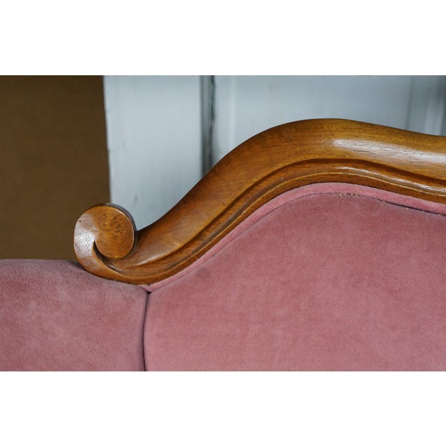 Mid 19th Century Antique Victorian American Empire Serpentine Walnut Pink Camelback Sofa Loveseat For Sale - Image 5 of 15