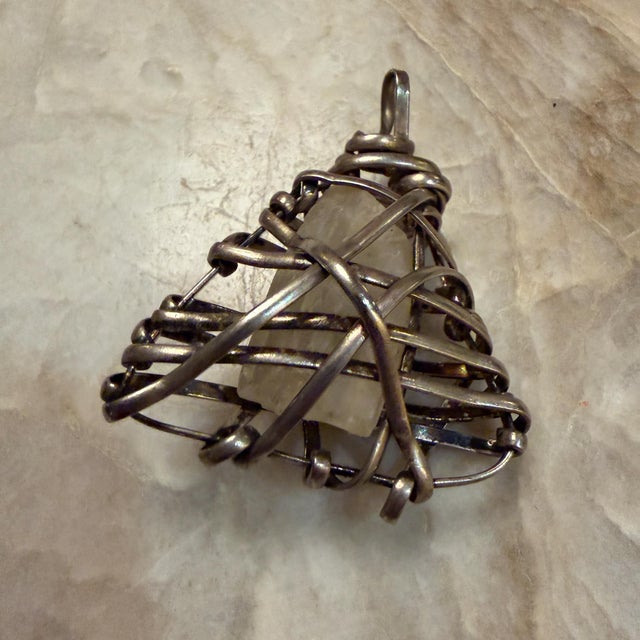 Wire-Wrapped Pendant Featuring a Raw Gemstone Quartz Silver-Plated For Sale In San Diego - Image 6 of 15
