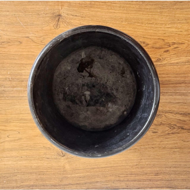 Contemporary 1990s Minimalist Gray Marble Planter For Sale - Image 3 of 5