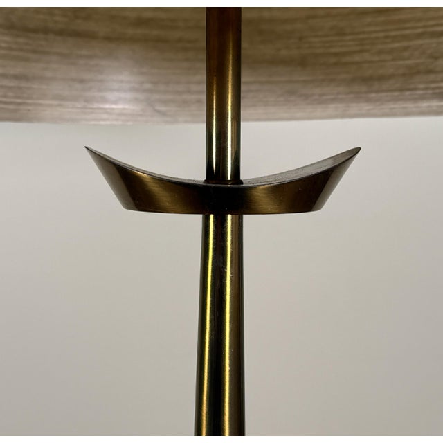 Mid-Century Modern Mid Century Modern Stiffel Brass Table Lamp With Fiberglass String Shade Starburst Base For Sale - Image 3 of 11