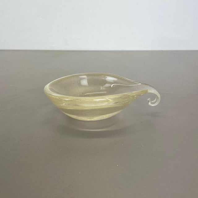 Murano Bubble and Glass Shell Bowl Ashtray from Barovier and Toso, Italy, 1970s For Sale - Image 3 of 18