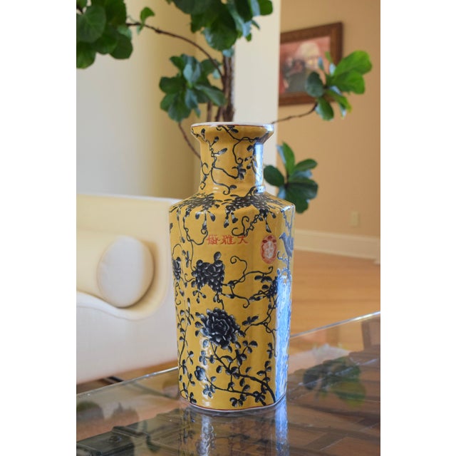 DECORATIVE CHINESE PHOENIX TAIL VASE (FENGWEIZUN) Style: Da Ya Zhai Reproduction Era: Contemporary Chinese OVERVIEW: A...