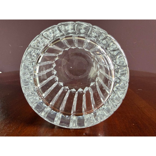 Late 20th Century Wine / Water Carafe Beautiful Vintage Condition, No Scratches, Ships Shelf Wear. For Sale - Image 4 of 4