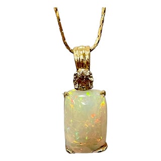 7 Ct Ethiopian Opal & Diamond Pendant / Necklace 14 Karat + 14 Kt Gold Chain For Sale