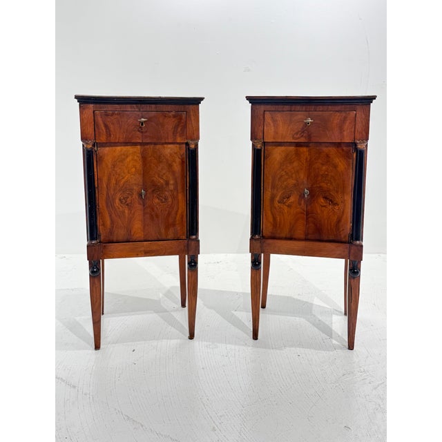 Pair of Early 19th Century Italian Empire Walnut Commodini With Ebonized Columns For Sale - Image 13 of 13