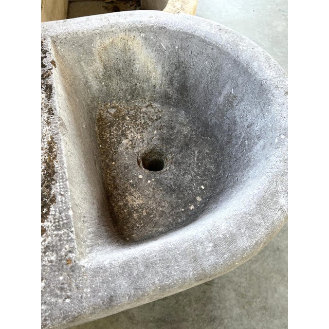 19th Century Two-Piece French Wall Fountain Basin in Burgundian Bluestone For Sale - Image 13 of 18