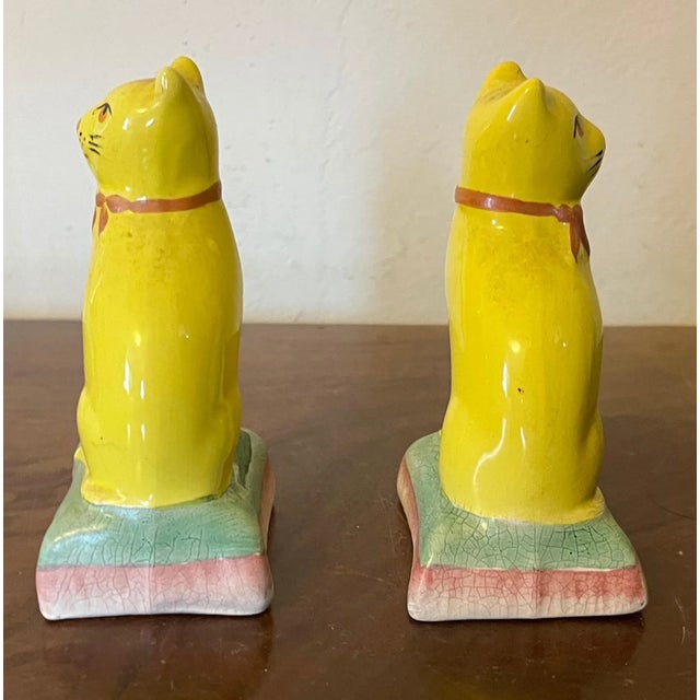 Victorian Antique 19th Century English Staffordshire Canary Yellow Cats - a Pair For Sale - Image 3 of 12