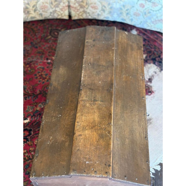 1900-1909 Primitive Wood Trunk For Sale In Saint Louis - Image 6 of 12