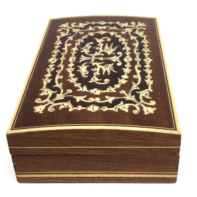 French French Artisan Vintage Wood Lidded Treasure Trinket Box For Sale - Image 3 of 13