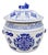 Mid-20th Century Chinese Blue & White Porcelain Kamcheng Jar With Foo Dog Lid For Sale