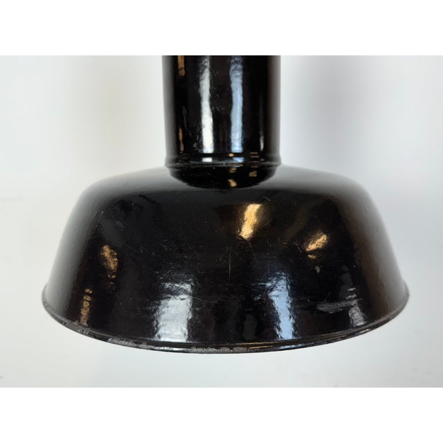 1930s Industrial Black Enamel Factory Lamp with Cast Iron Top, 1930s For Sale - Image 5 of 18