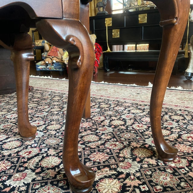 1980s Ethan Allen Court Vanity/Dressing Table With Stool 2
