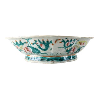 20th Century Chinese Chinoiserie Famille Rose Style Bowl With Flowers For Sale